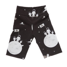Load image into Gallery viewer, Roo Top and Marley Bottoms, digital sewing pattern for babies and toddlers, 0 - 24 month old
