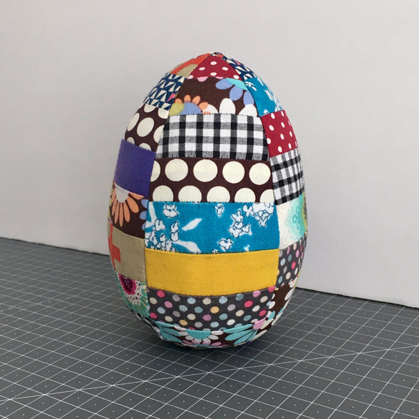 Jumbo Easter Egg - Free Pattern and Tutorial